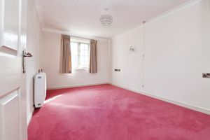 BEDROOM- click for photo gallery